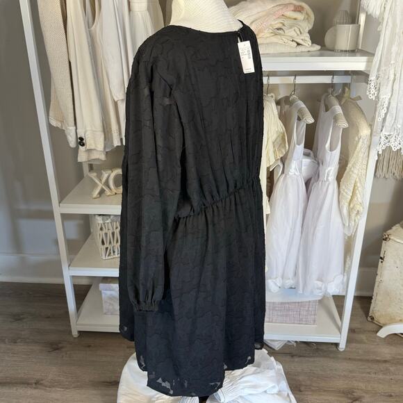 Maurices Plus sz. 3X black dress textured lace. elasticized career, funeral 3773 - Picture 3 of 8